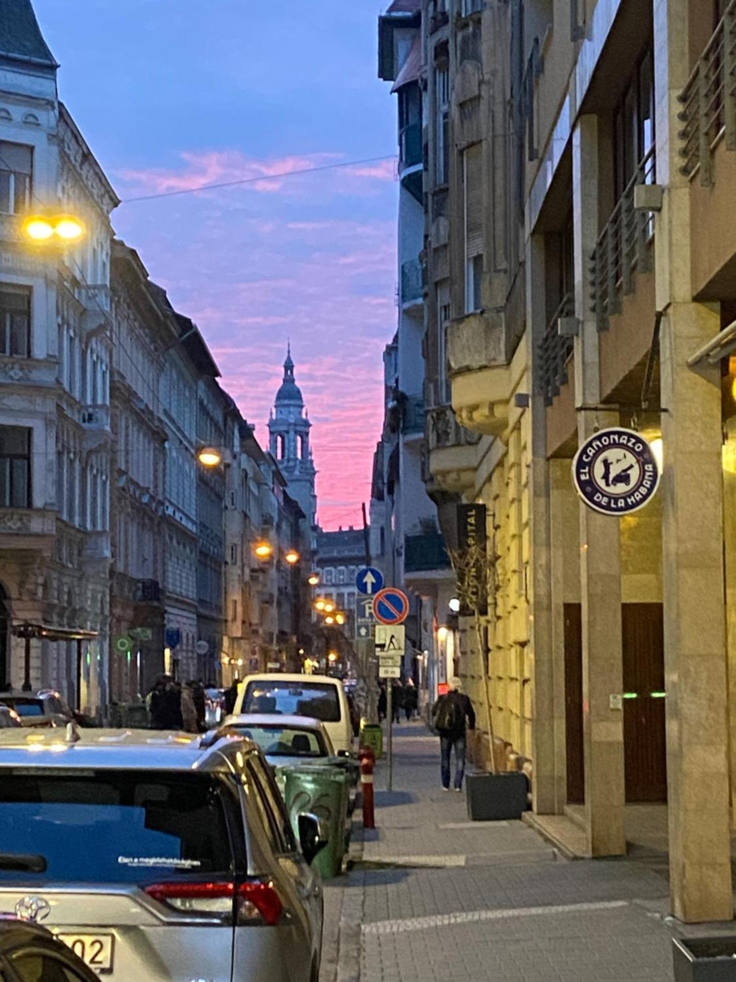 Downtown Lair Lägenhet Budapest Exteriör bild